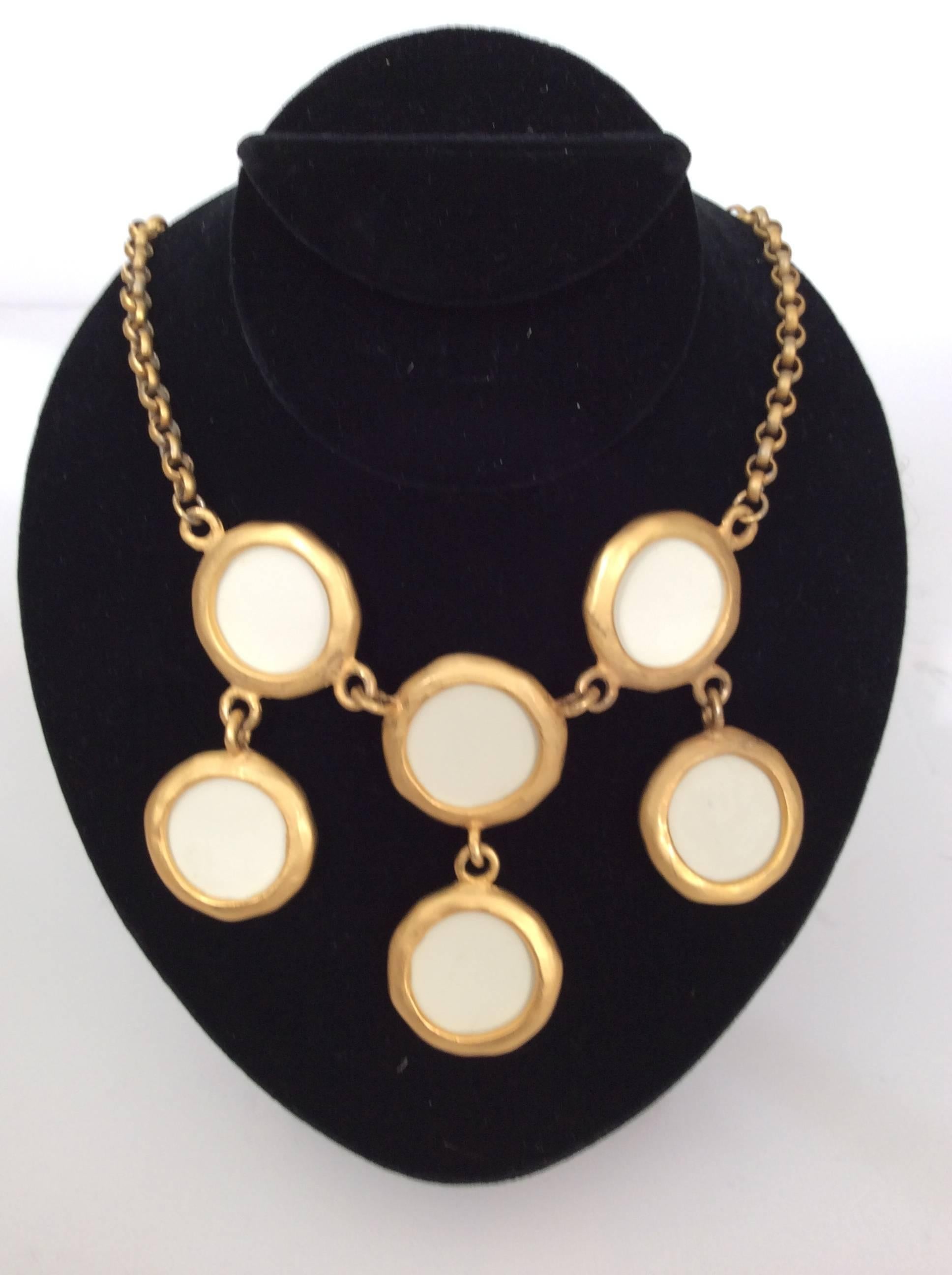 Kenneth J Lane  KJL White and Gold Necklace with Matching Earrings For Sale 3