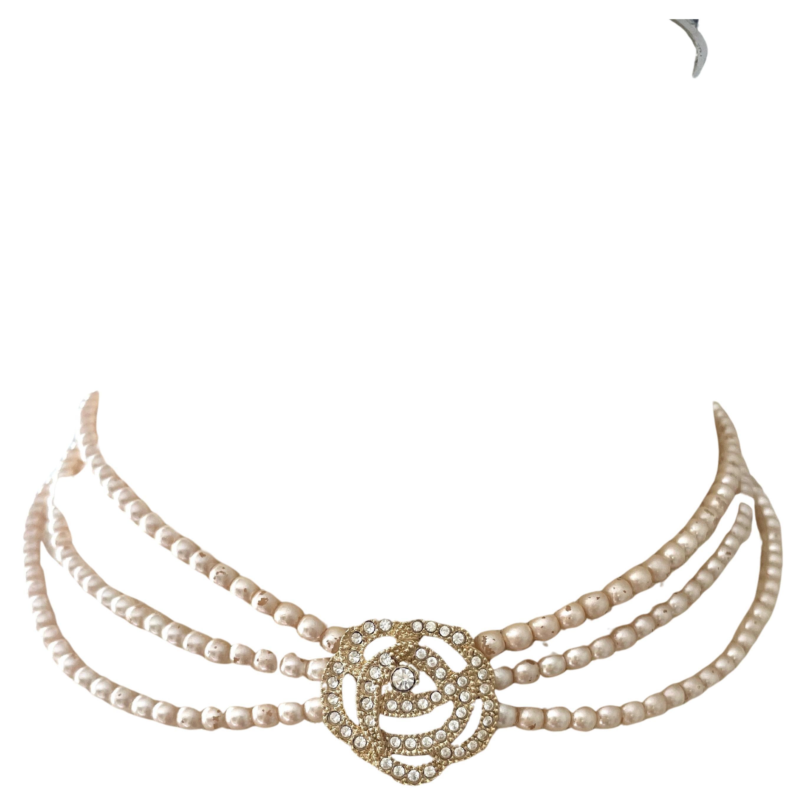 Christian Dior Vintage Collana a strozzo Perle Dettagli dorati Strass anni
90