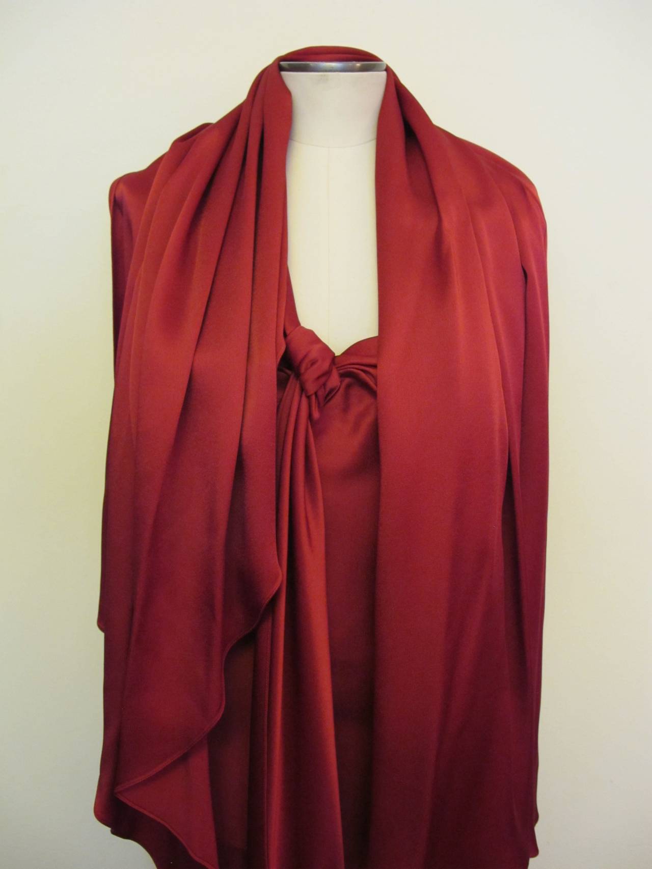 John Galliano 2007 Dramatic Red Evening Gown with Matching Shawl For Sale 2