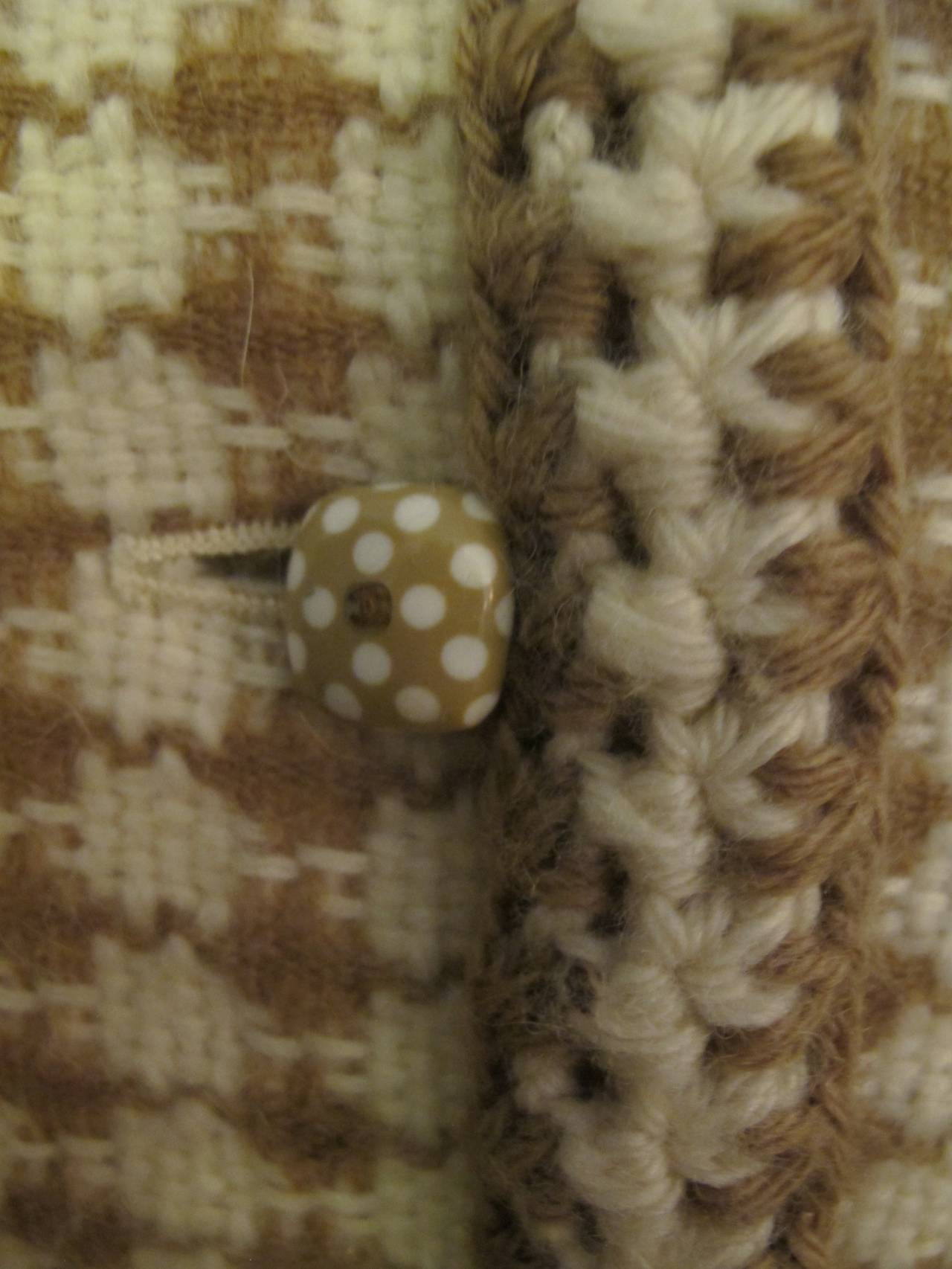 Chanel Camel and White, Houndstooth Jacket For Sale 5