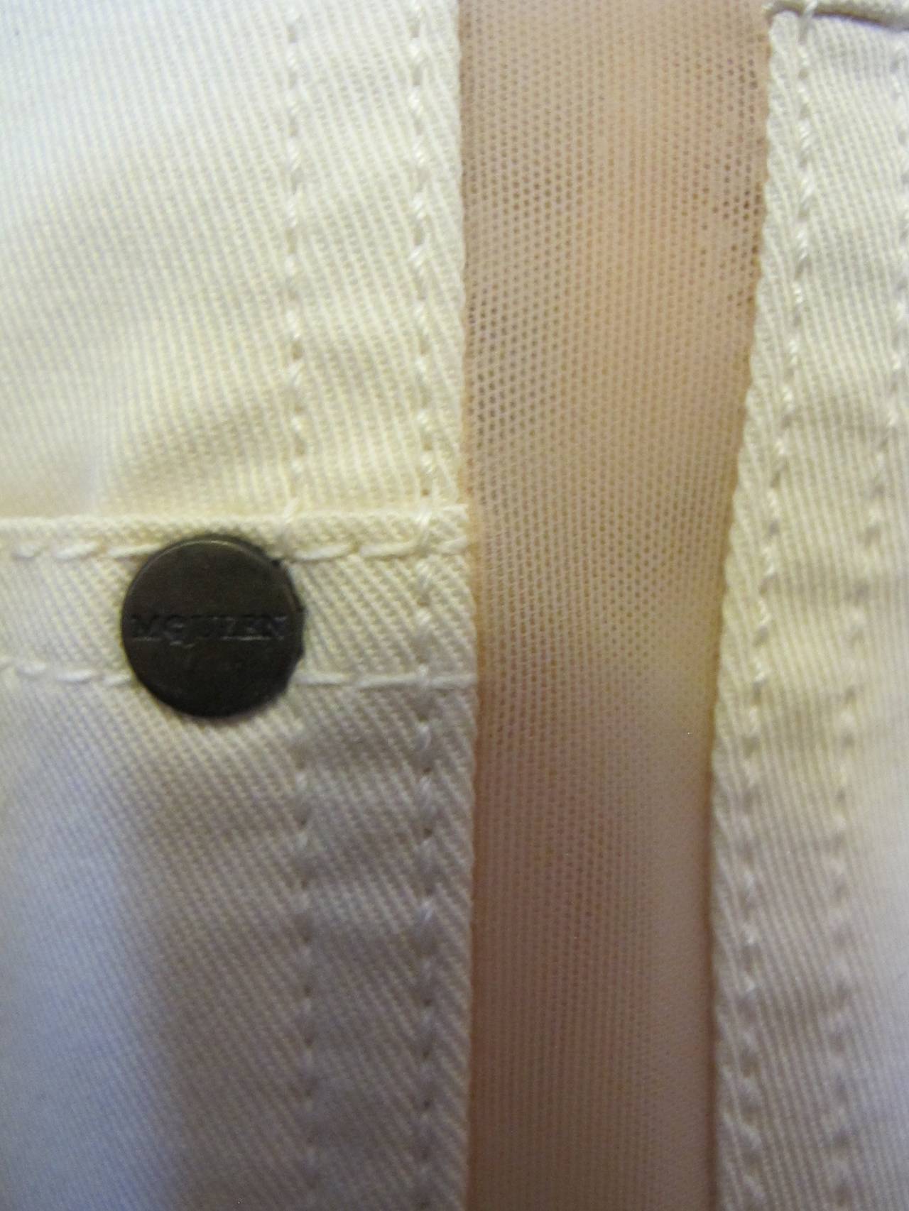 2003 Alexander McQueen Low-Rise Ivory Jeans In New Condition For Sale In San Francisco, CA