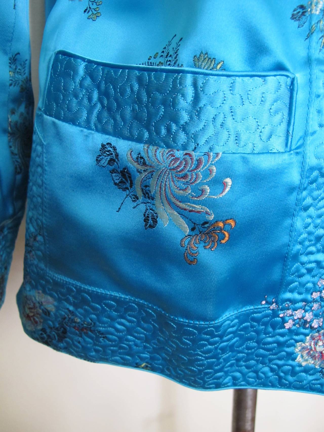 1970's Turquoise Reversible Chinese Jacket with Floral Design In Excellent Condition In San Francisco, CA