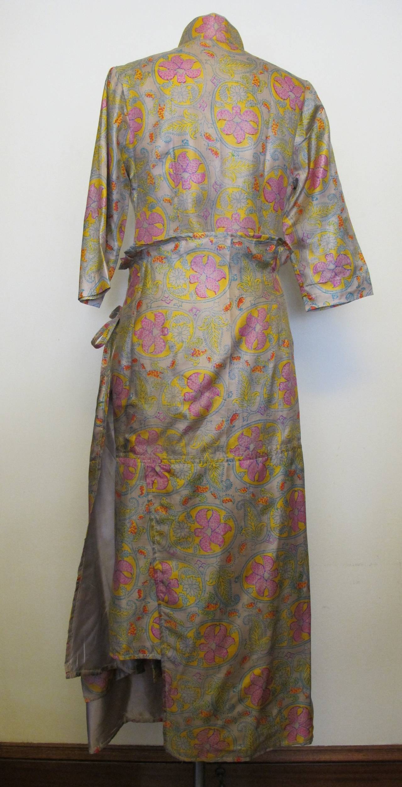 Brown Qipao Silk Lotus Design Dress and Matching Wrap Around Skirt For Sale