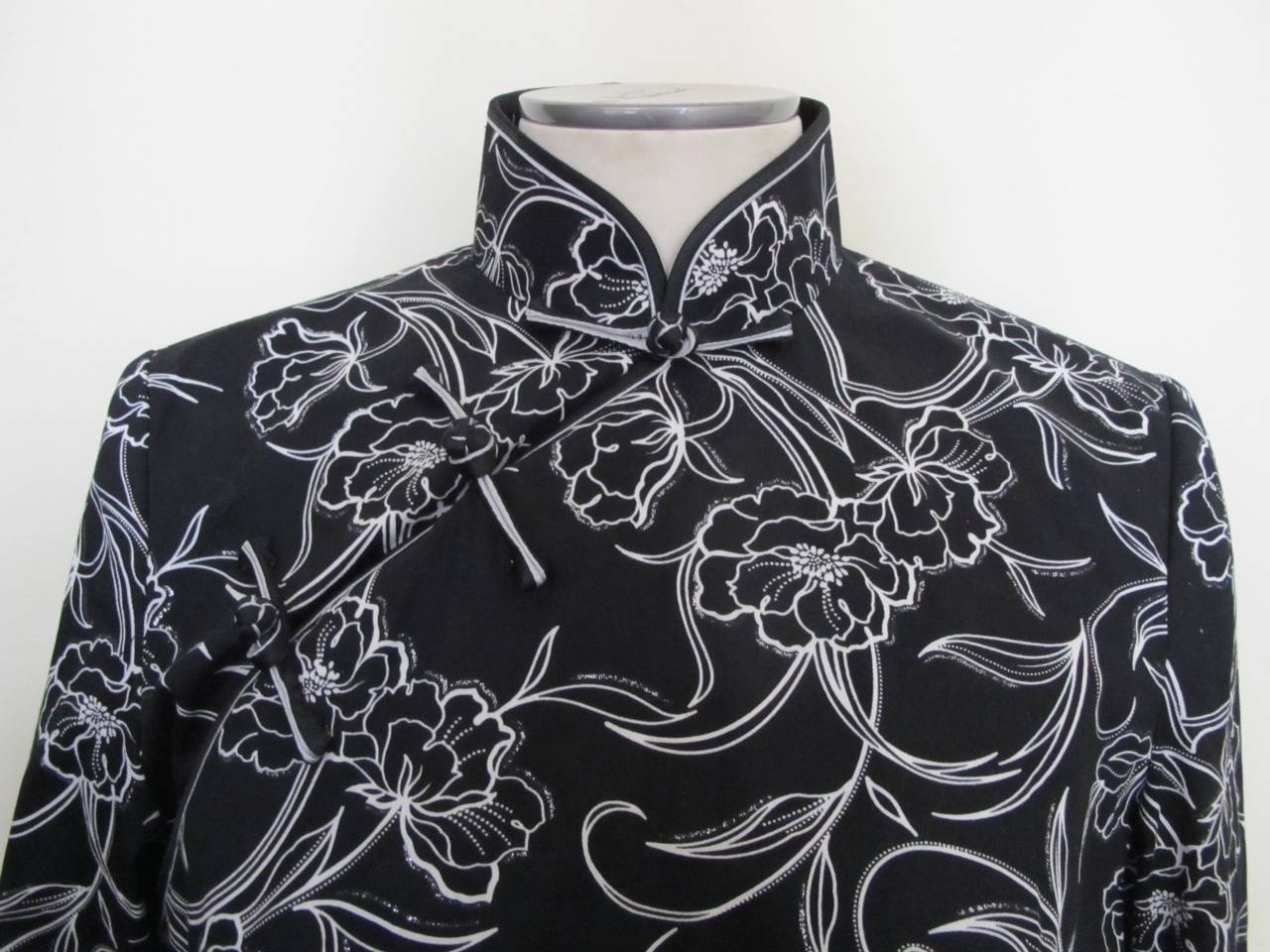 Qipao Black Silk Cotton Dress with White Flower Design and Silver Decents For Sale 3