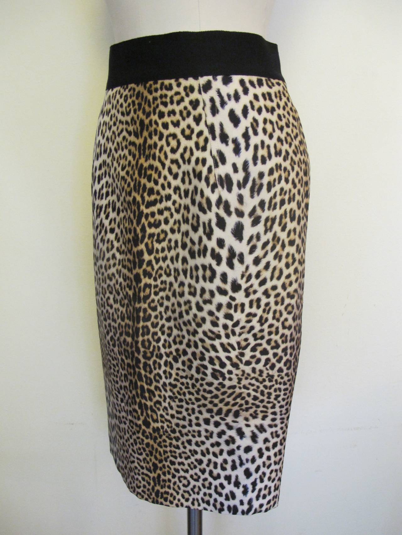 Black Giambattista Valli Silk Leopard Pencil Skirt For Sale