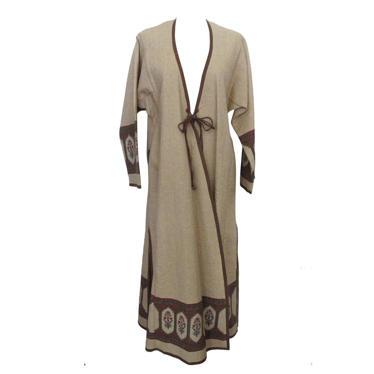 Asian Quilted Light Beige Robe with Flower Detail For Sale