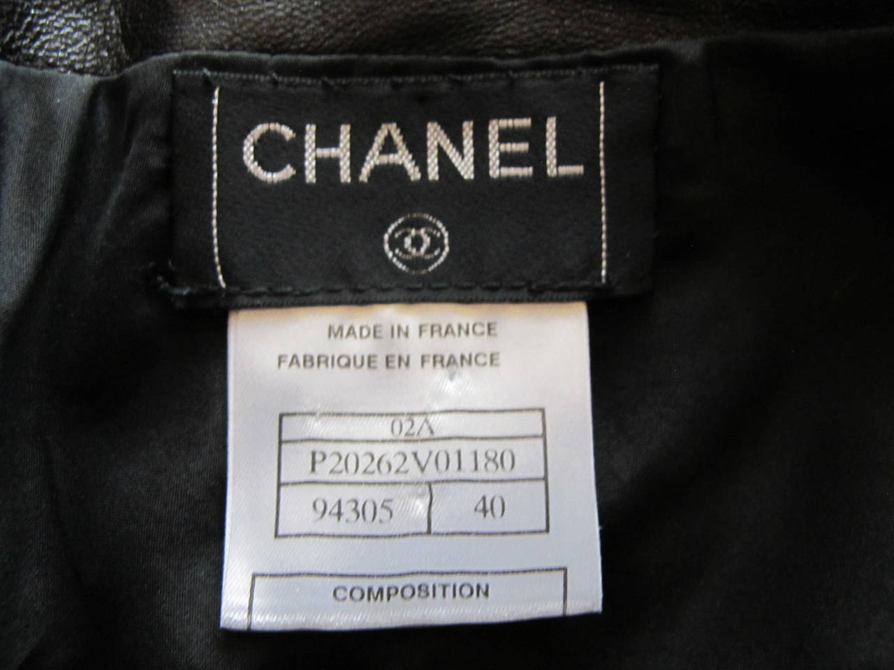 Chanel Hipster Lambskin Skirt with 4 inch Quilted Band For Sale 3