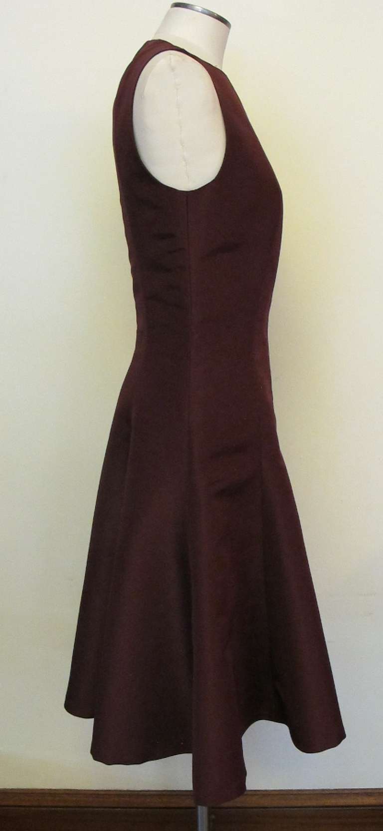 New Ralph Lauren Maroon Silk Taffeta Dress In New Condition For Sale In San Francisco, CA