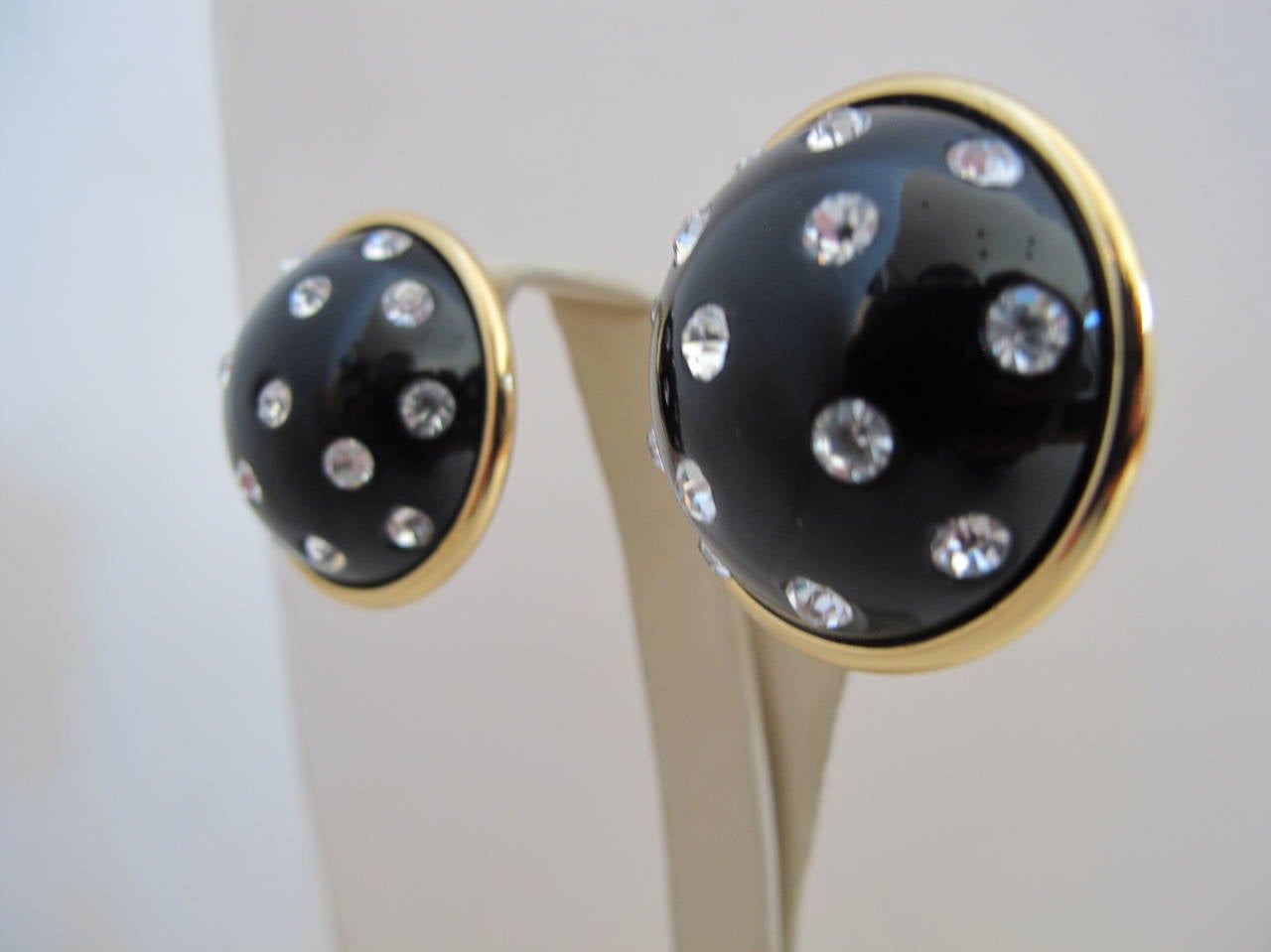 Yves St. Laurent 1980's Black and Rhinestone Clip-on Earrings In Excellent Condition For Sale In San Francisco, CA