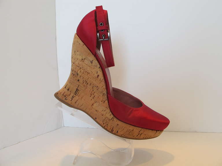 Alaia Red Satin Wedges In Excellent Condition For Sale In San Francisco, CA