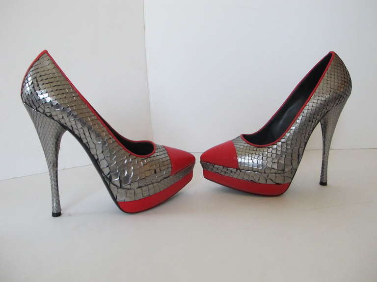 Black New Versace Classic Python Silver and Red Shoes For Sale