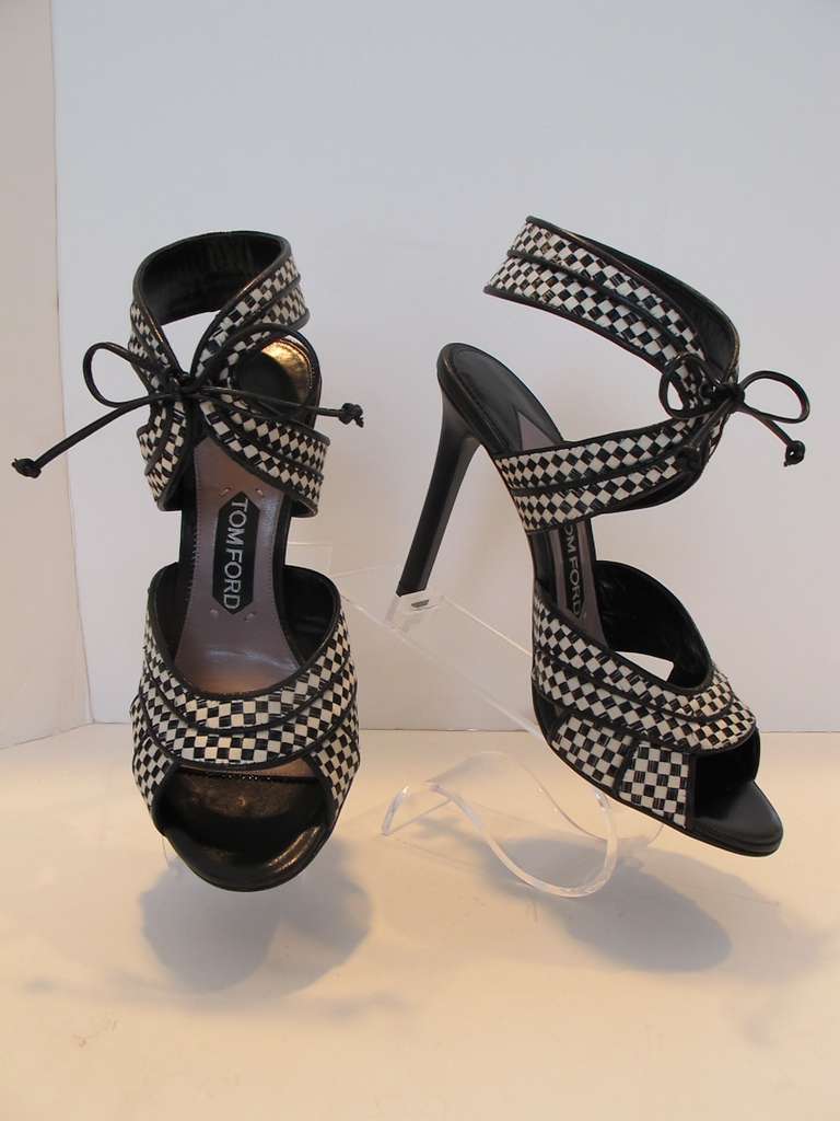 Black Tom Ford Checkered Pattern Shoes For Sale