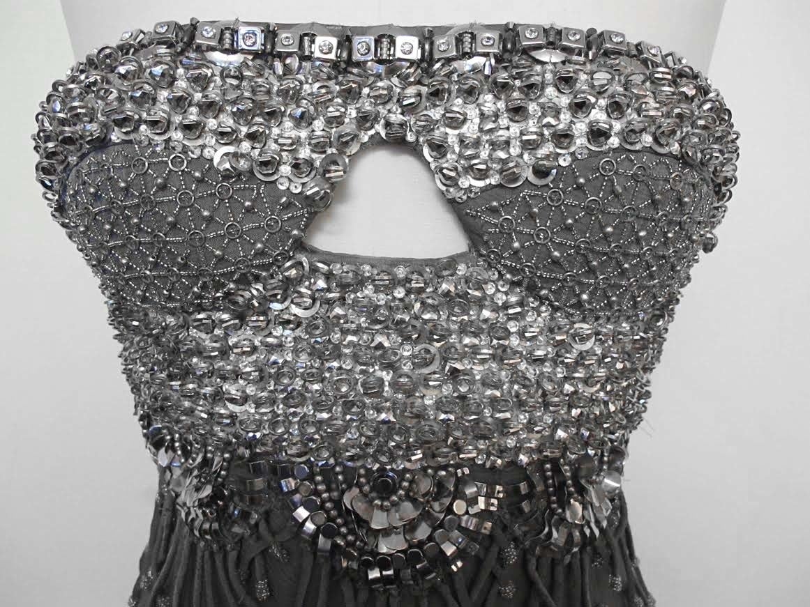 New Gianni Versace Grey Swarovski Runway Gown: 2007 For Sale 2