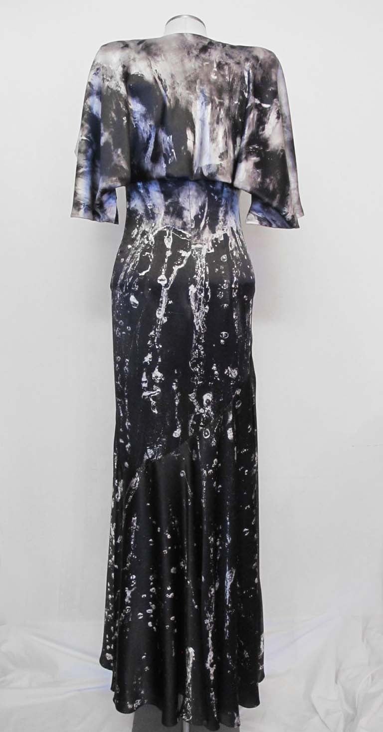 2010 Alexander McQueen Collectable Silk Evening Gown In Excellent Condition For Sale In San Francisco, CA