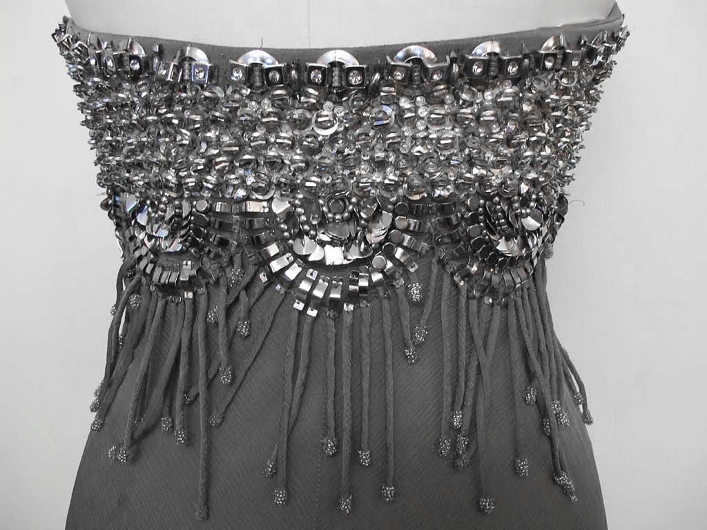 New Gianni Versace Grey Swarovski Runway Gown: 2007 For Sale 4