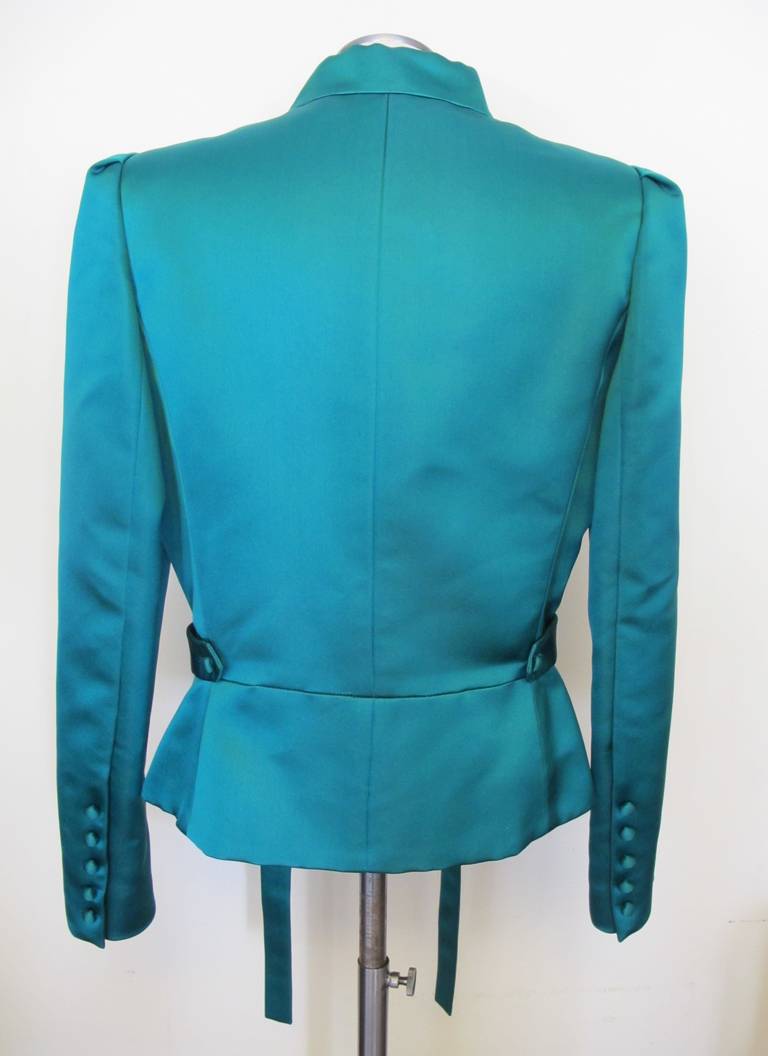 Oscar de la Renta Emerald Green Silk Satin Jacket In Excellent Condition For Sale In San Francisco, CA
