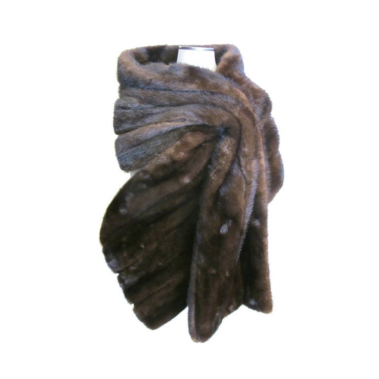 Ranch Brown Mink Stole Marilyn Monroe style For Sale