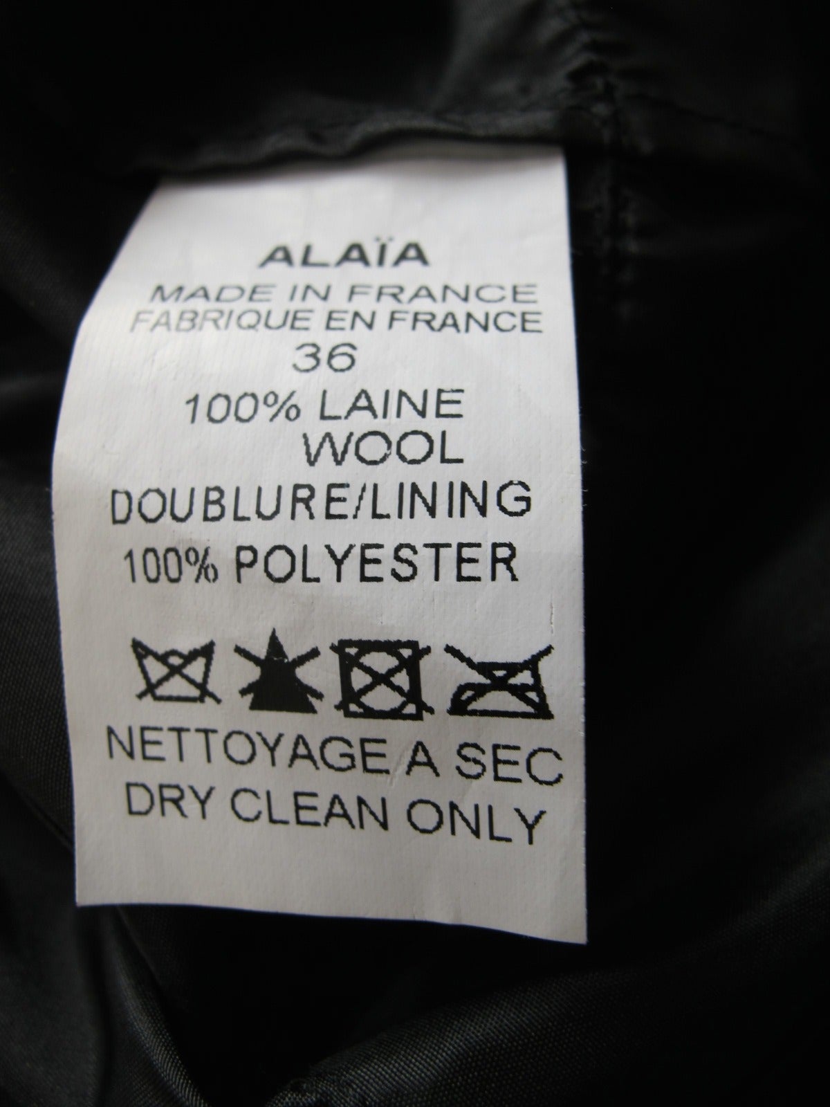 Alaia Fine Black Wool Plisse Skirt with Removable Lining For Sale 5