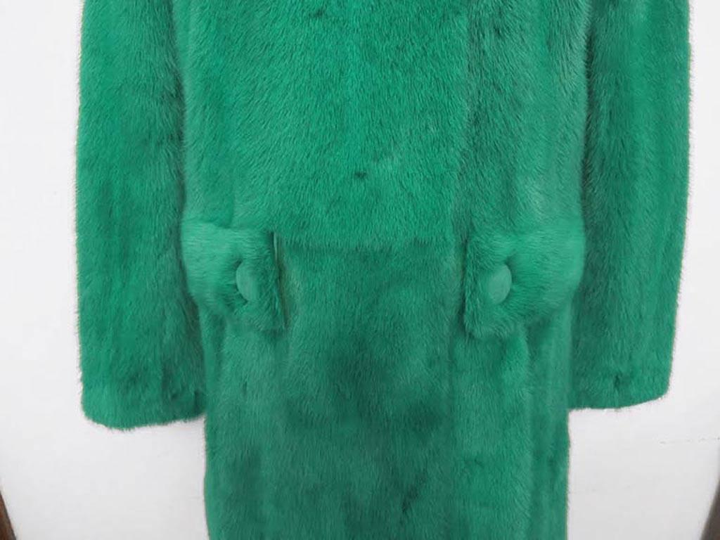 Women's Gianni Versace Fall/Winter Runway 2012 Electric Green Mink Coat For Sale