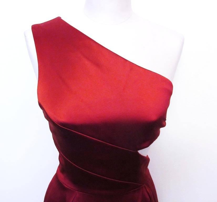 New Prabal Gurung Red Silk Satin One-Shoulder Evening Gown For Sale 3