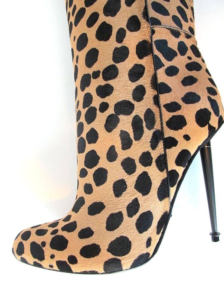 New 2013 Tom Ford Cheetah Boots with Gunmetal Heels For Sale 2