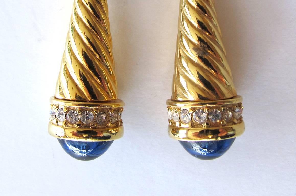 Givenchy Gold-Tone Earring with Faux Ruby and Sapphire Stones In Excellent Condition For Sale In San Francisco, CA