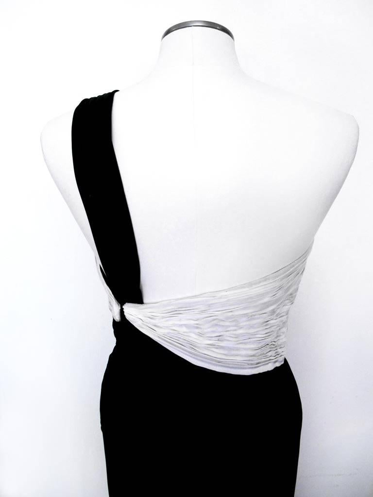 Vintage 1980's Valentino Black and White Chiffon and Velvet One Shoulder Gown For Sale 1