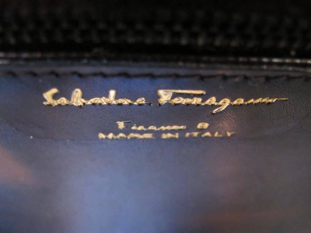 1983 Salvatore Ferragamo Brown Suede Shoulder bag  For Sale 5