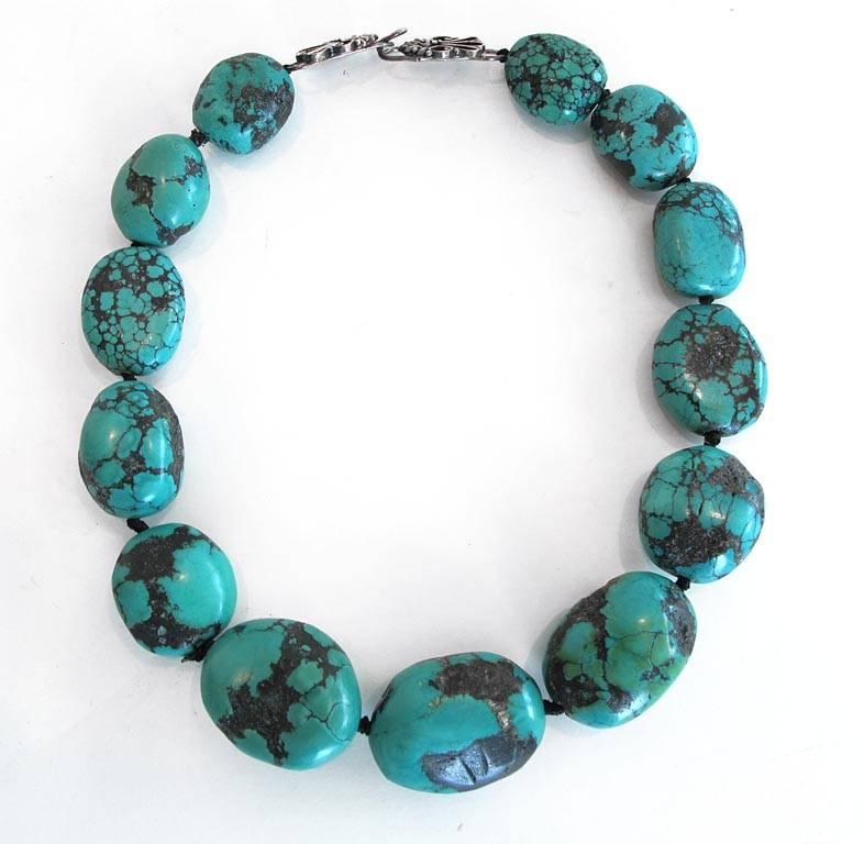 Natural Genuine Turquoise Nugget Choker Necklace In New Condition In San Francisco, CA