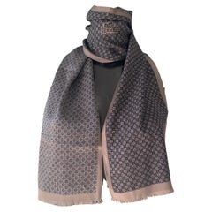 Sciarpa Hermès nuova mai utilizzata in seta