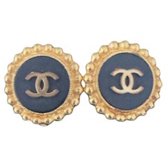 Chanel Fall 1993 Black CC Gold-Tone Round Clip-On Earrings