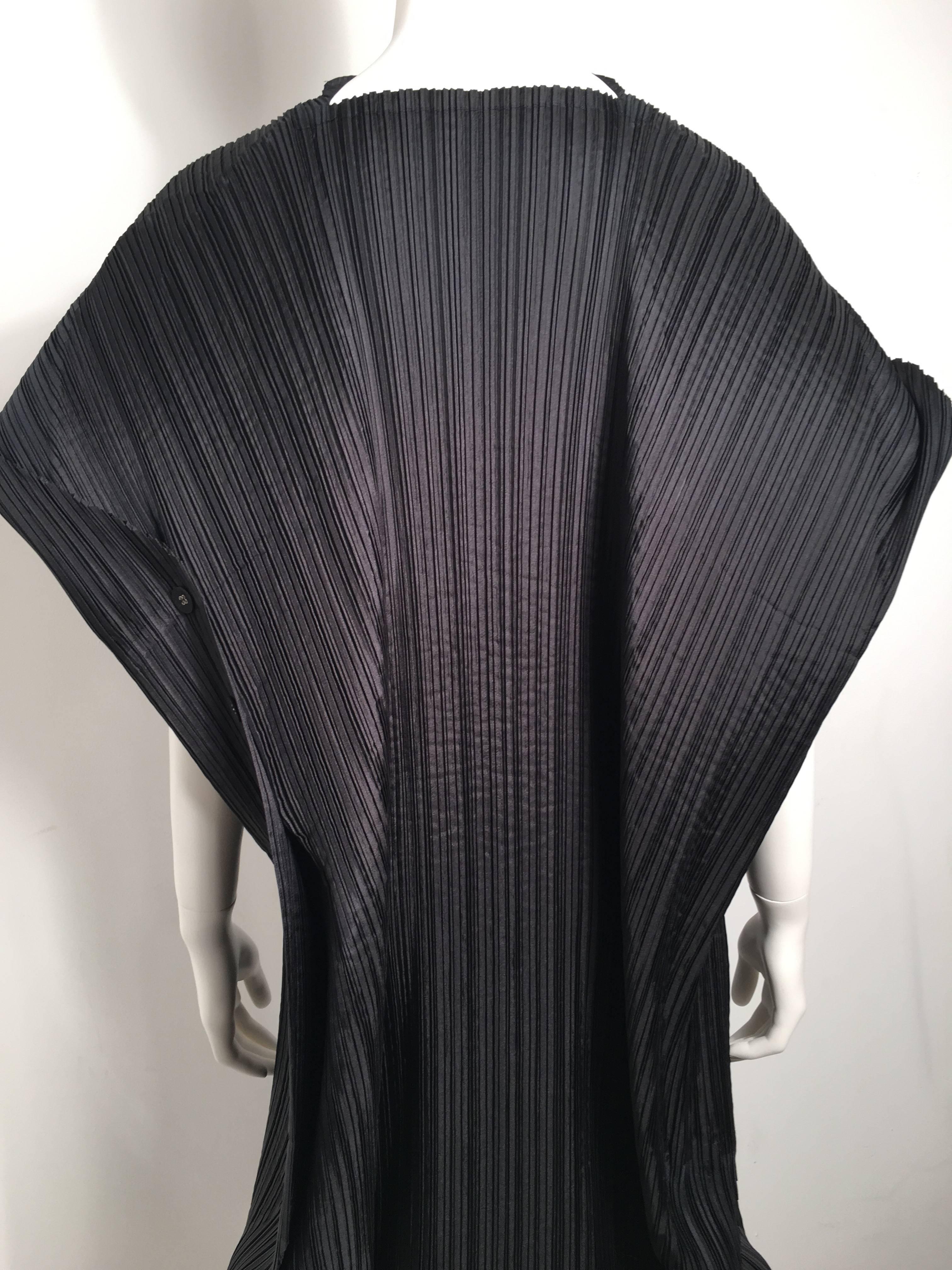 Women's Issey Miyake White Label Black Pleated Dress For Sale