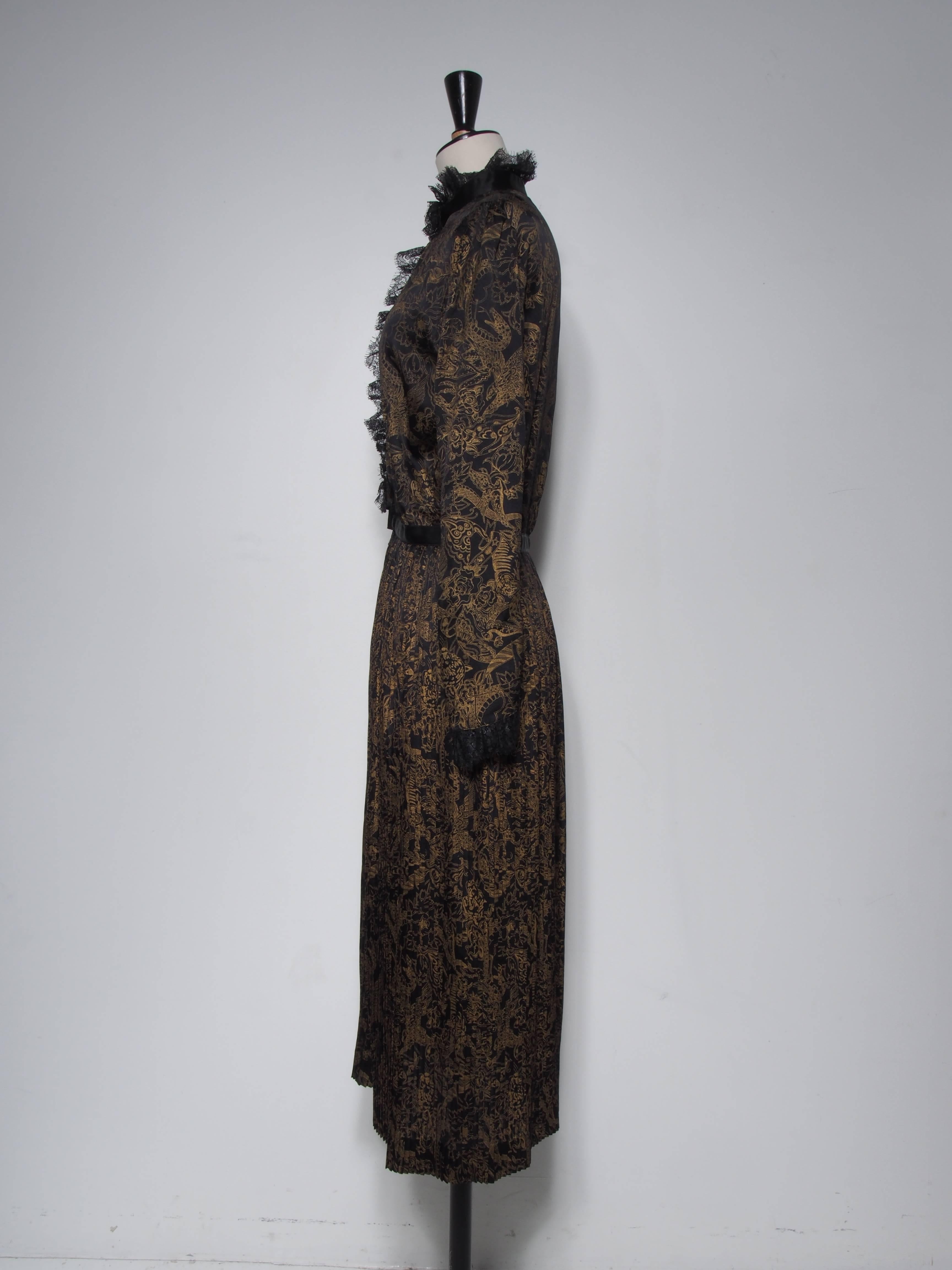Black Ungaro Parlléle Paris Paisley-Print Dress For Sale