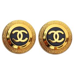Chanel Vintage clipon logo earrings 1992