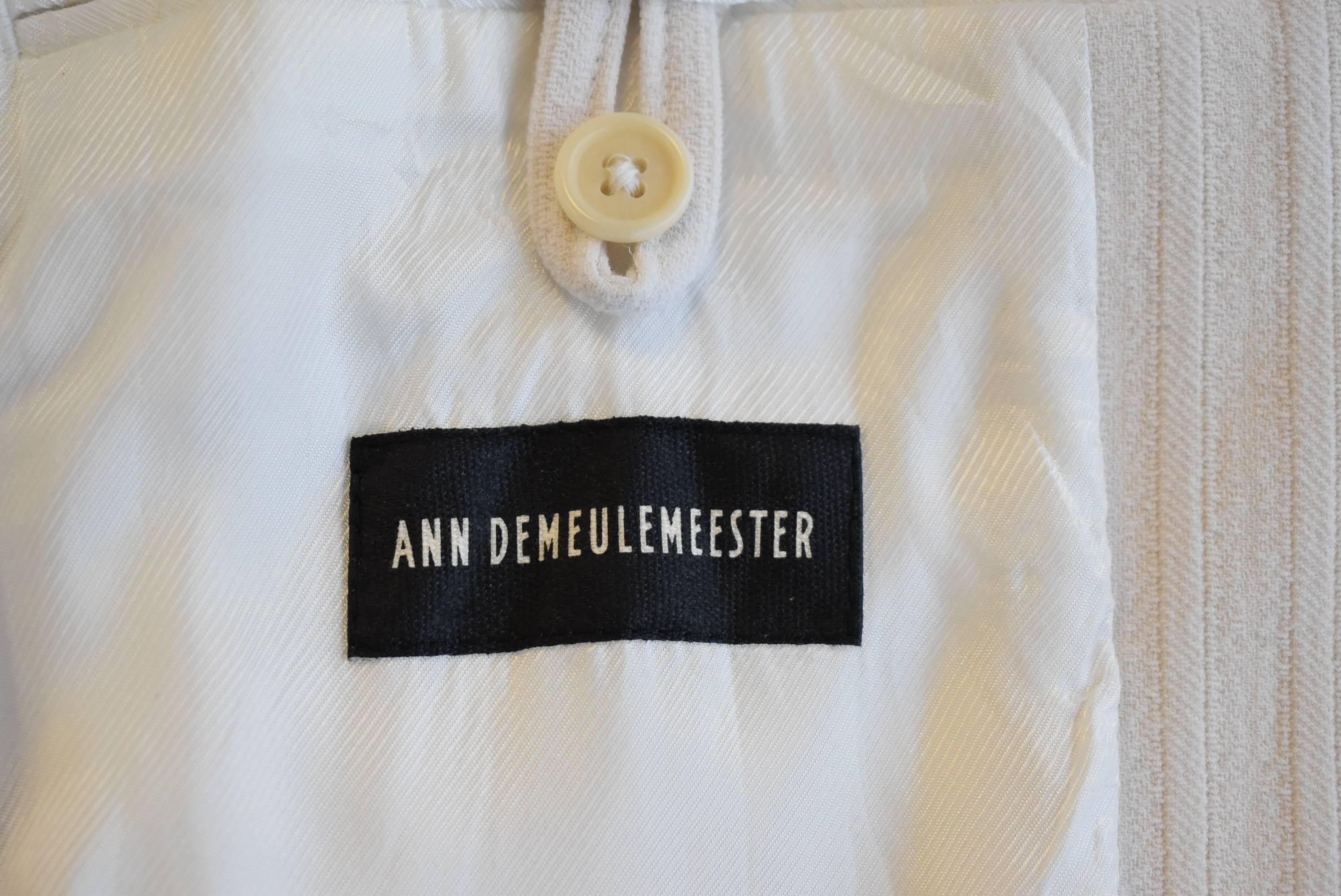 Ann Demeulemeester Ribbed White Jacket with Unusual Collar Detail 2
