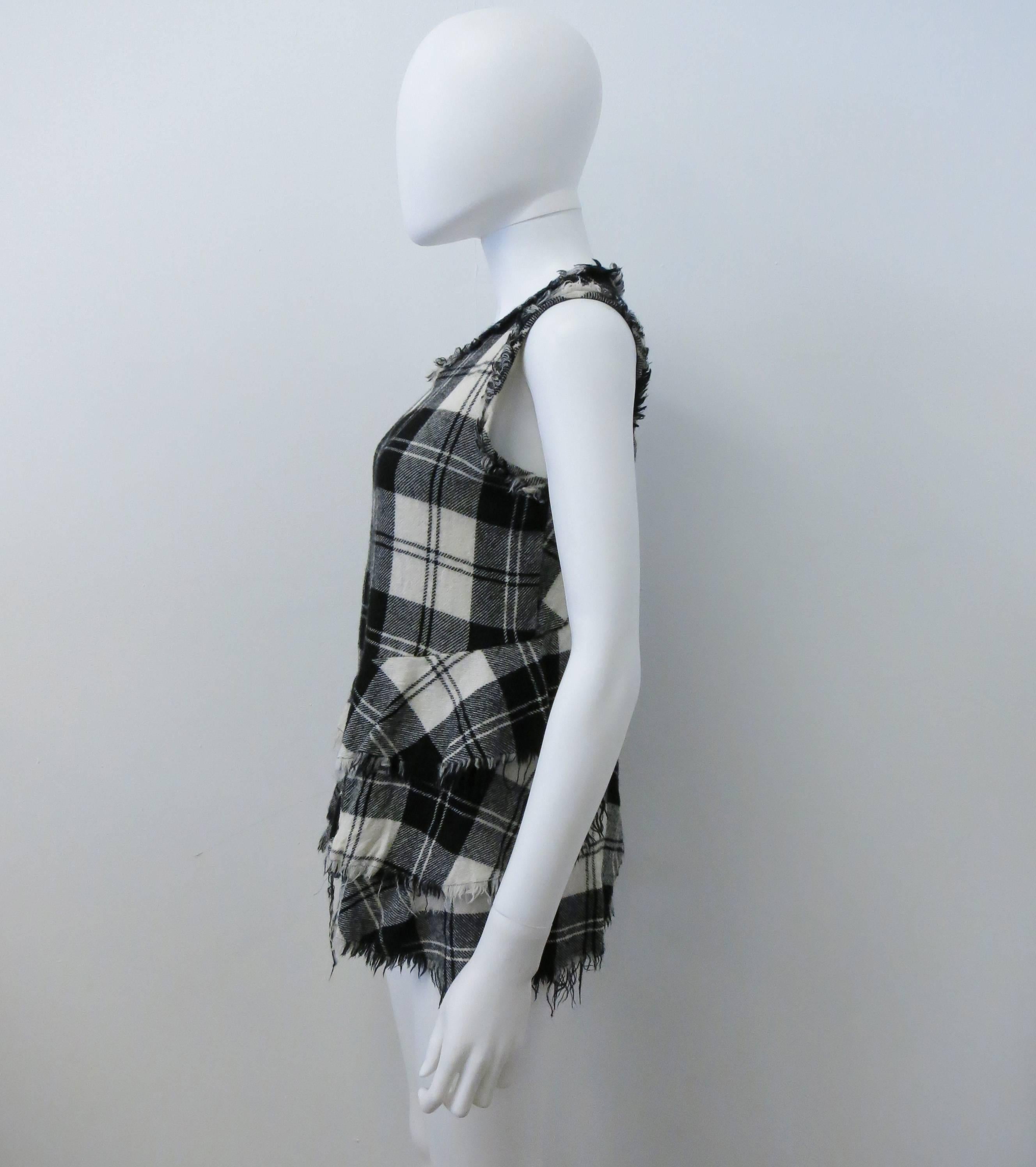 Junya Watanabe MAN Black and White Plaid Sleeveless Vest Top with Ruffles 2004 In Excellent Condition In London, GB