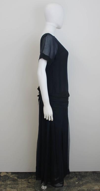 Chanel AW 2006 Navy Bow-Back Dress at 1stDibs