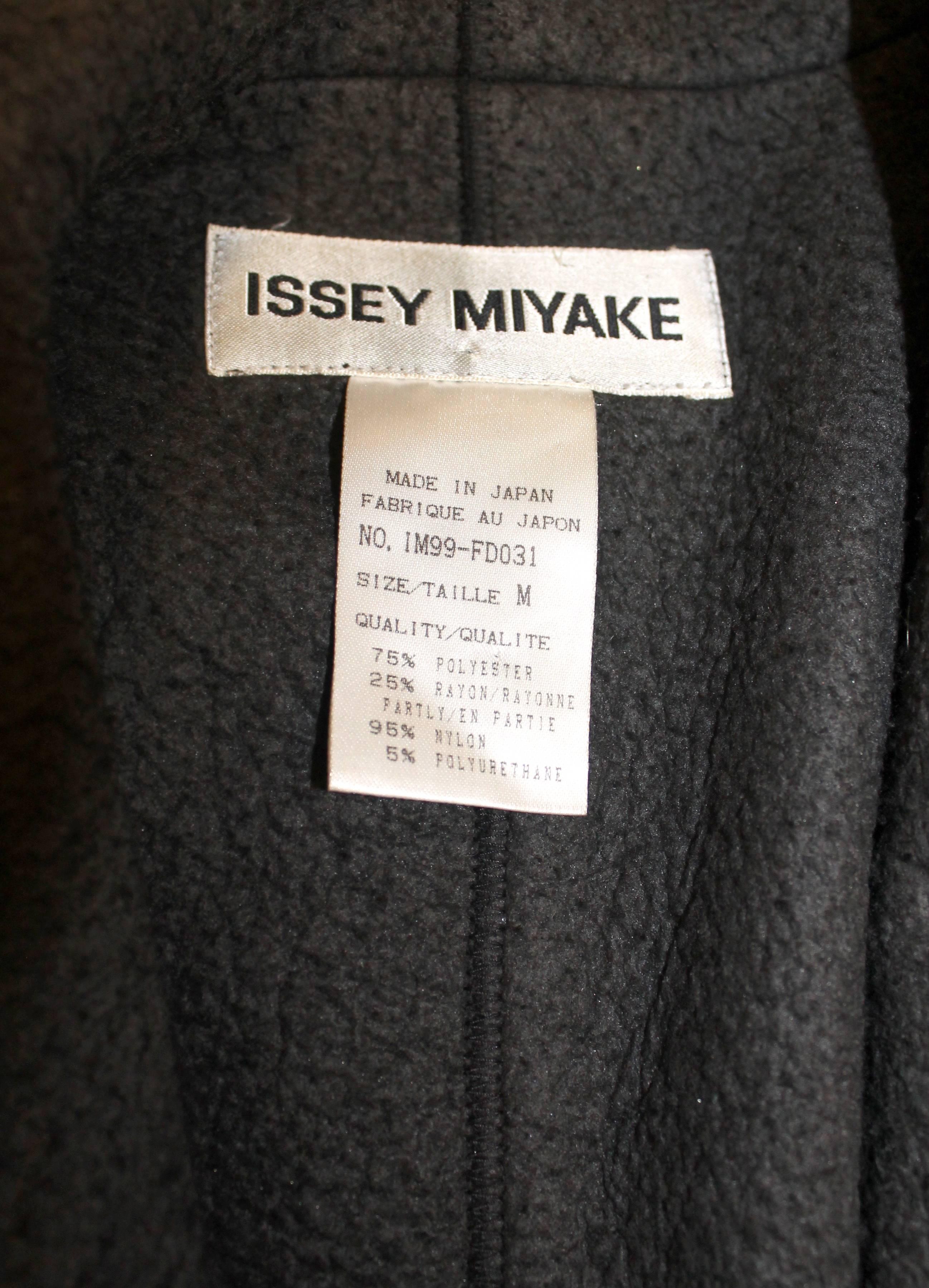 Issey Miyake AW 1999 Waistband Jacket 1
