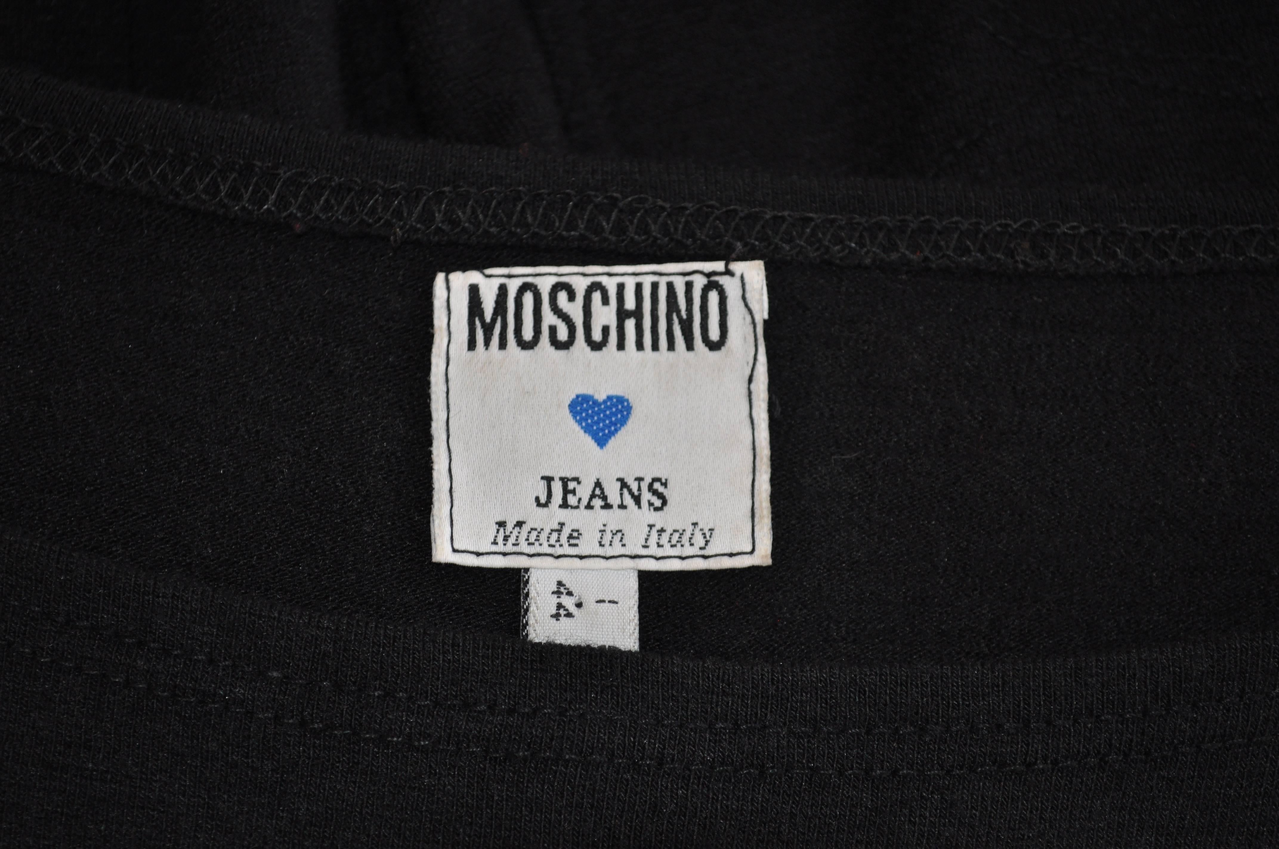 c.1990 Moschino Jeans ‘MOS CHI? NO!’ Print black dress In Good Condition In London, GB