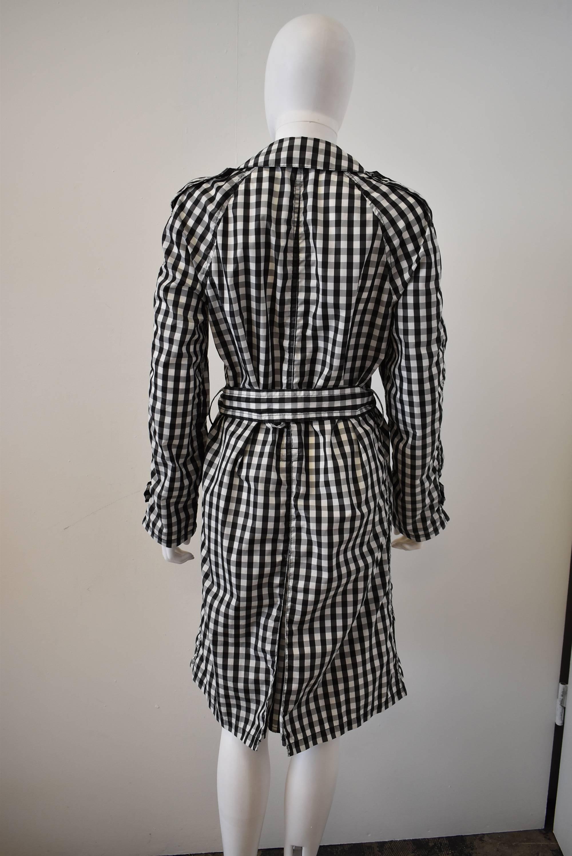 Comme des Garcons Black and White Check Trench Coat In Excellent Condition In London, GB