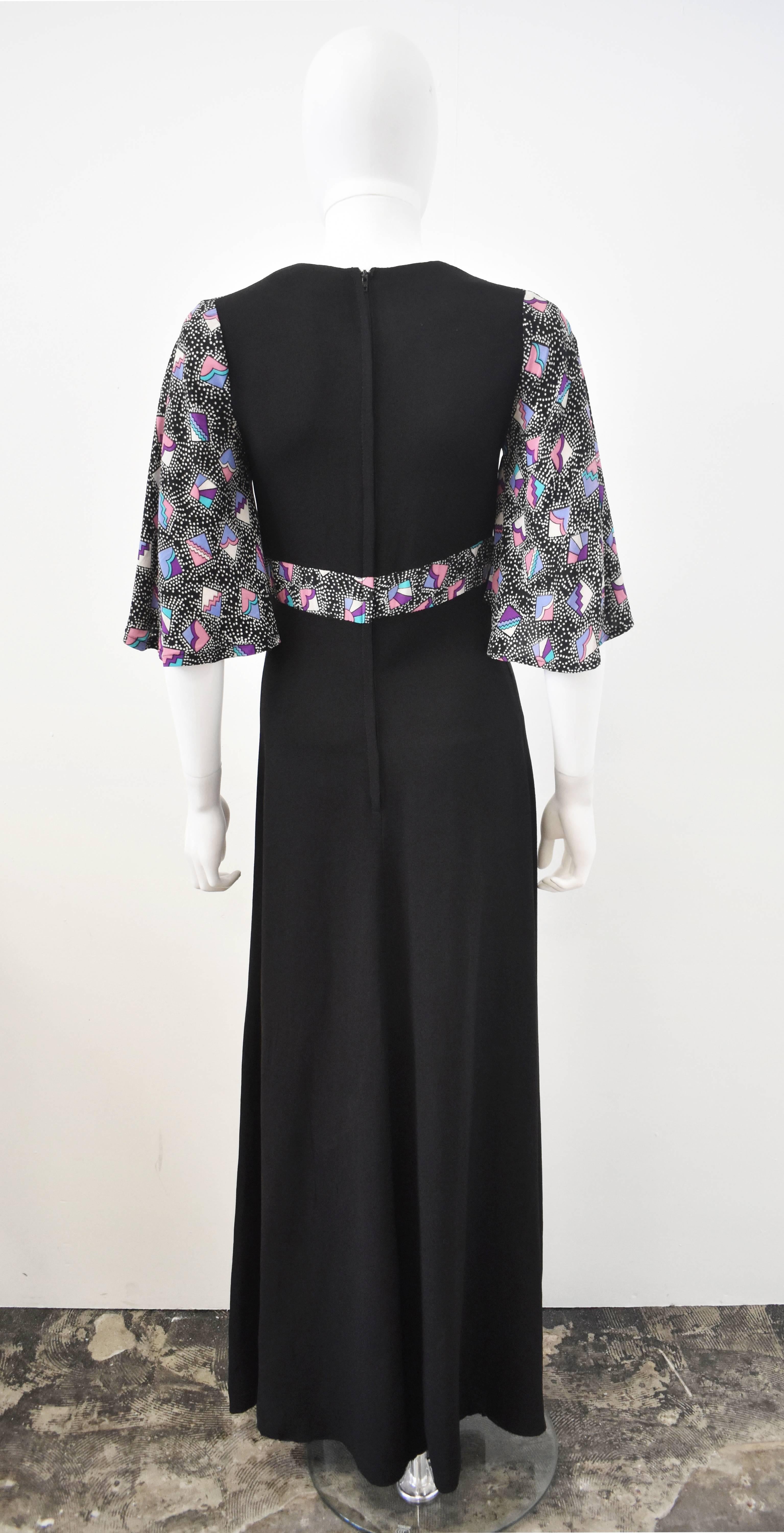 Bus Stop black crepe dress In Excellent Condition For Sale In London, GB