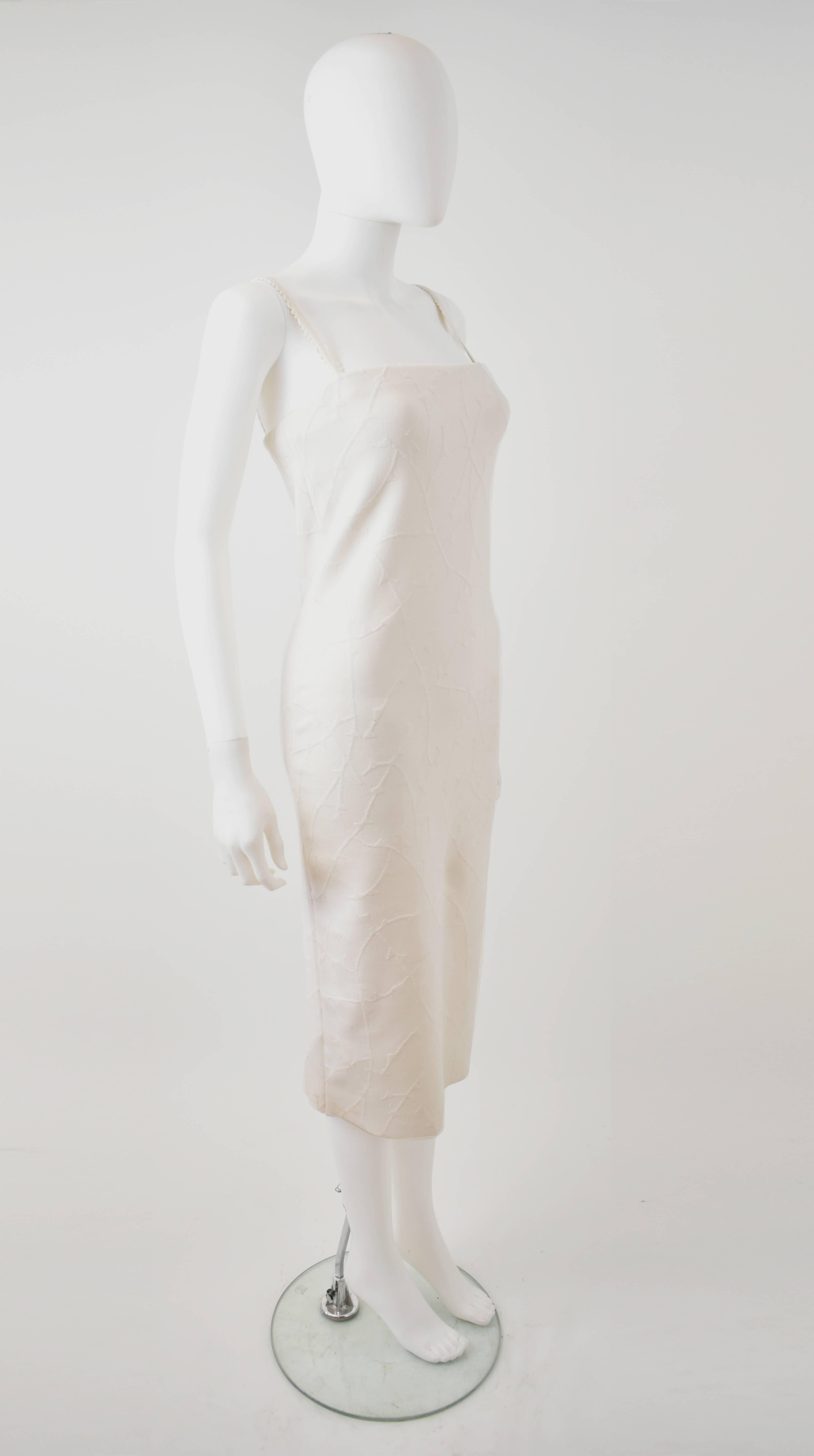 Yves Saint Laurent White Bodycon Dress with Barbed Wire Textured Fabric S/S 2010 In Good Condition In London, GB