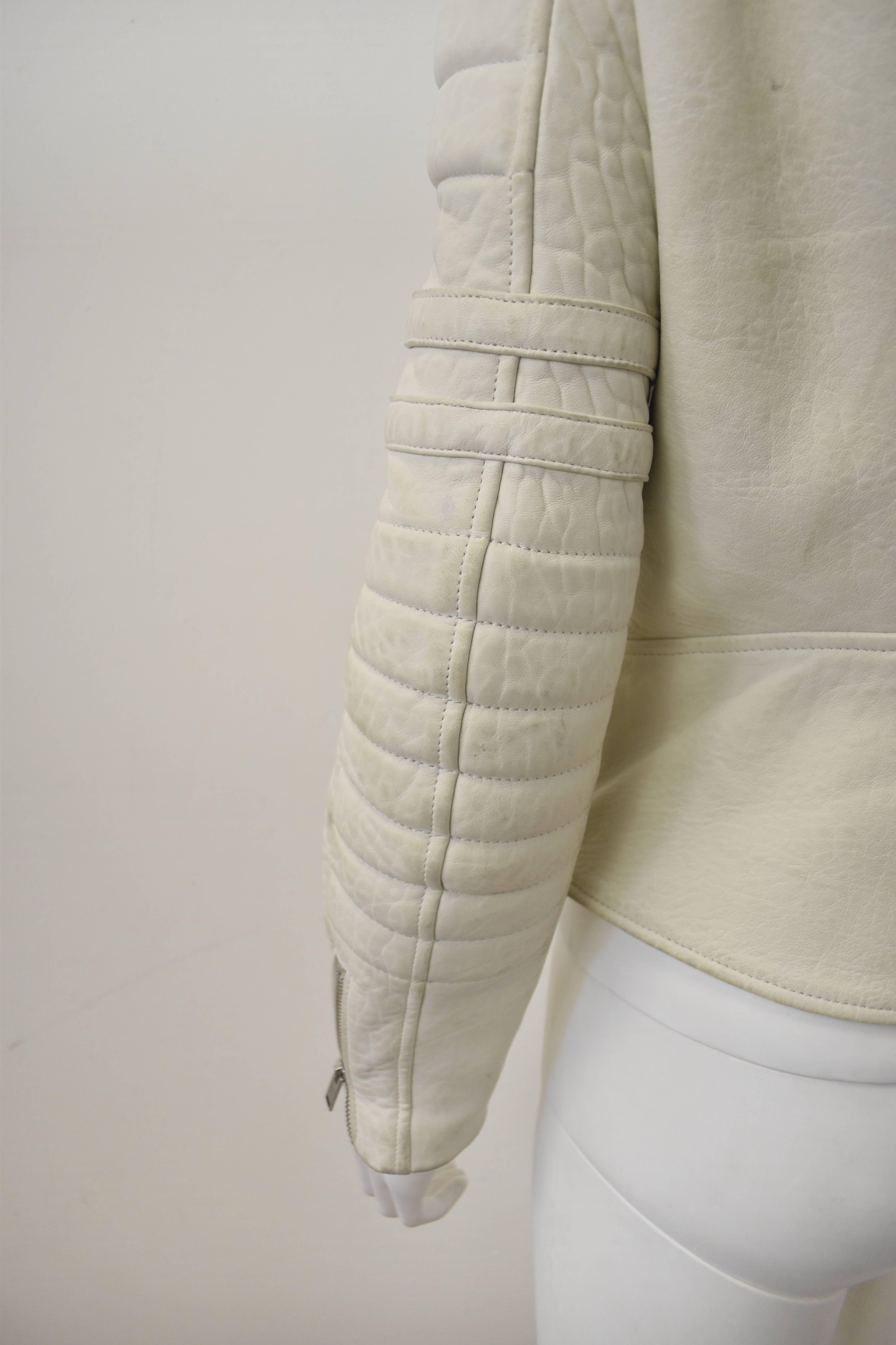 Celine Cream Leather Biker Jacket with Padding and Hardware Details A/W 2010 In Good Condition In London, GB