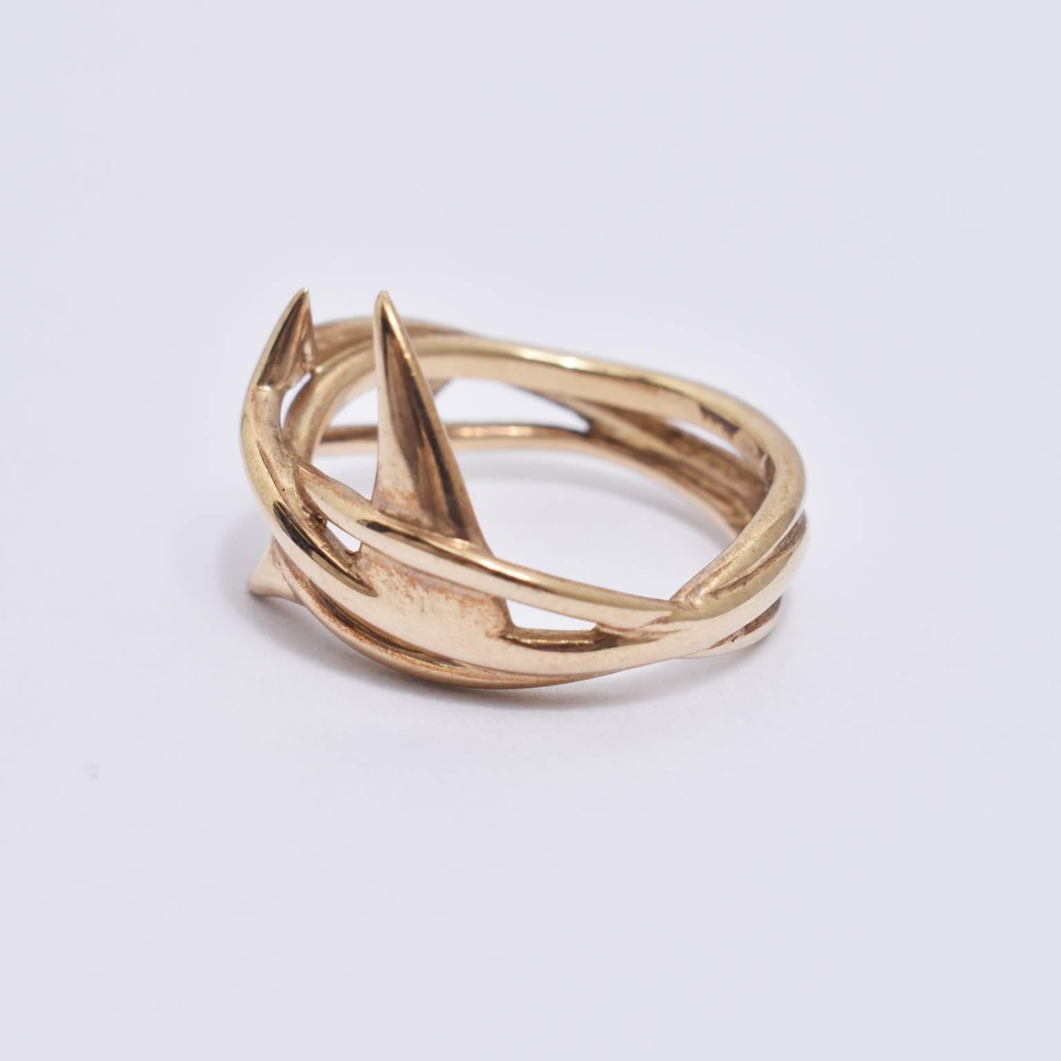 Shaun Leane for Alexander McQueen Gold Thorn Ring c. 2003 In Good Condition In London, GB
