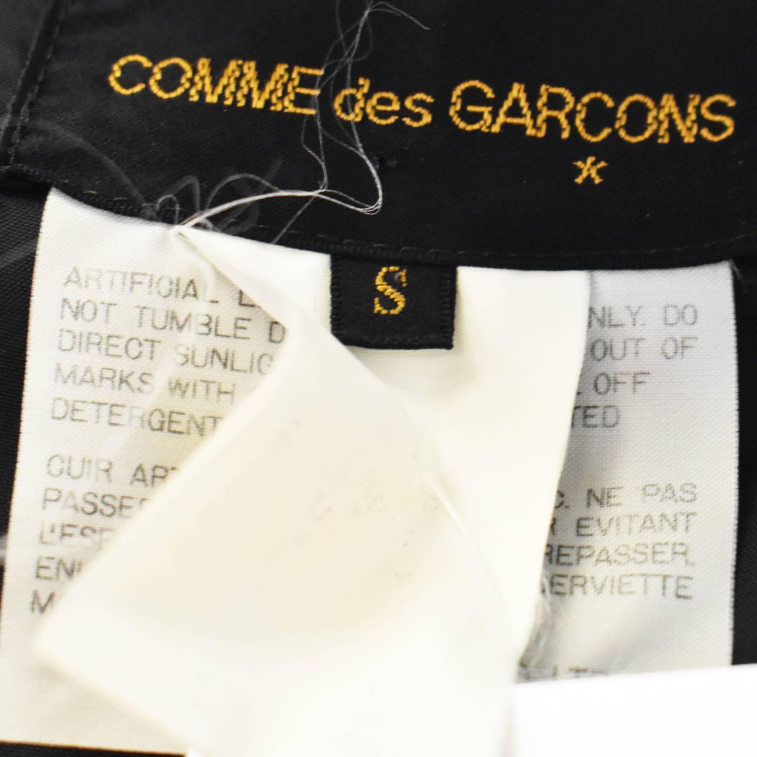 Comme des Garcons Black Cropped Jacket with Faux Fur Collar Details  For Sale 2