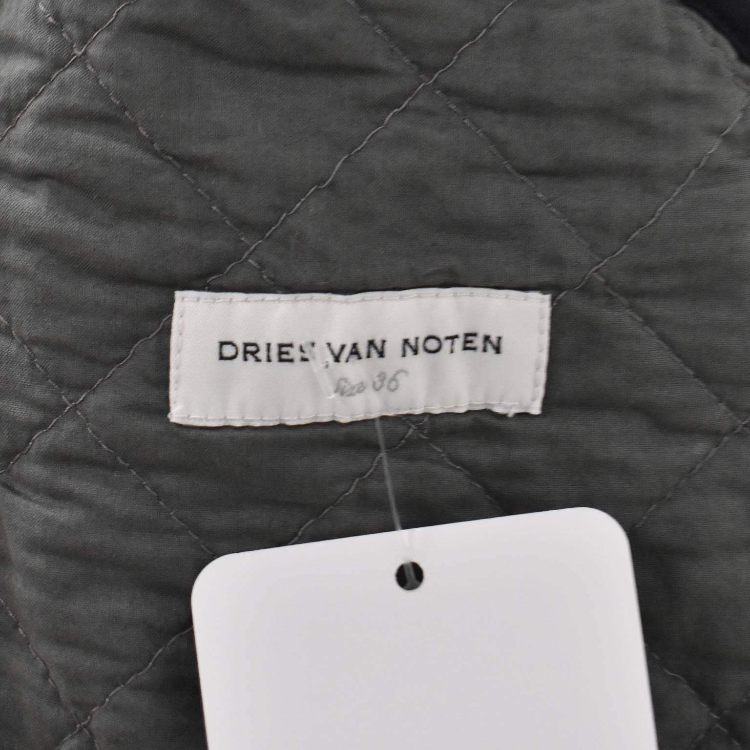 Women's Dries Van Noten Camel and Black Cotton Quilted Cropped Jacket For Sale