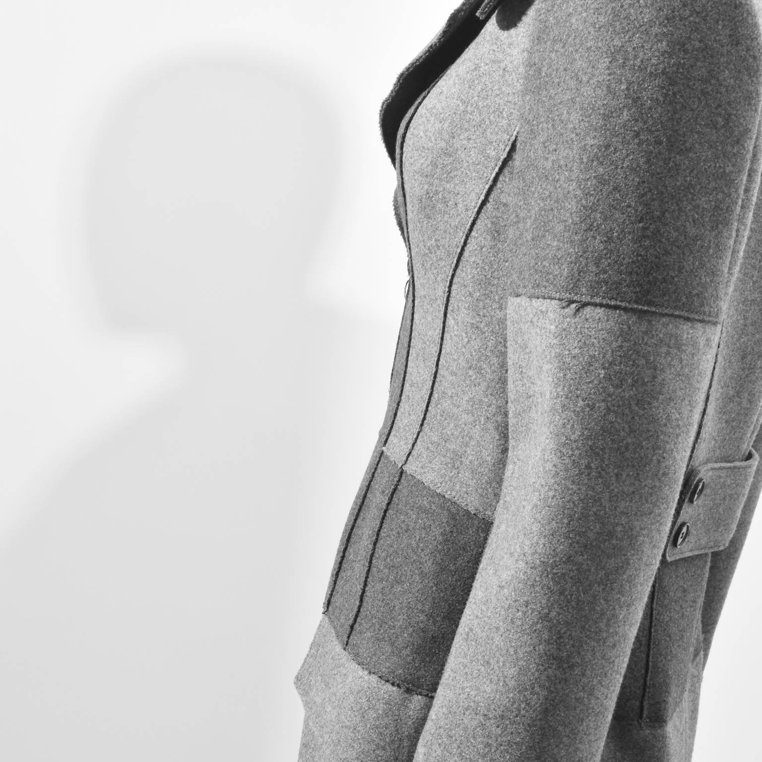 Alexander McQueen Grey Two-Tone Panelled Long Wool Coat  3