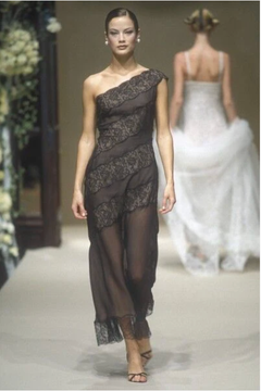 Balmain Haute Couture dress by Oscar de la Renta Fall-Winter 1997