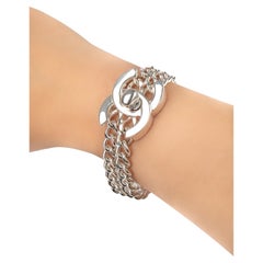 Bracelet Turnlock de Chanel, 1997