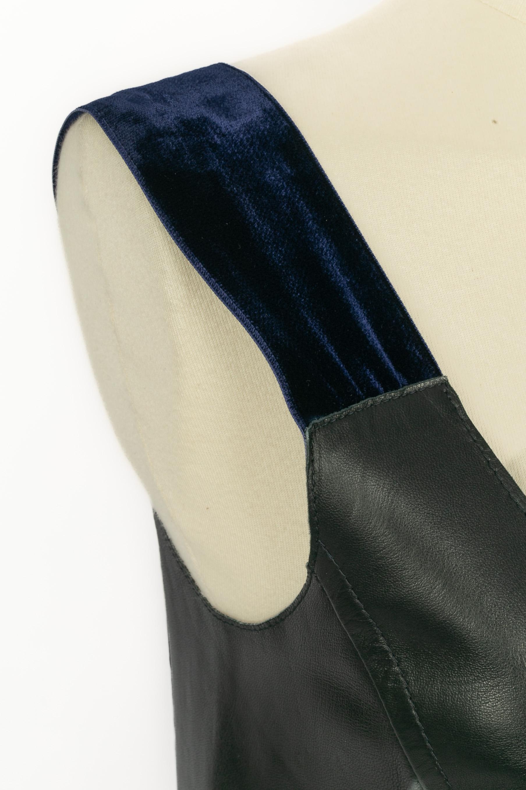 Abito in pelle di Prada in vendita 2